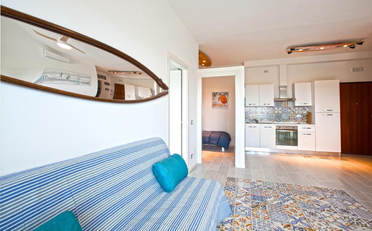 Ferienwohnung Surf&Windsurfer House Anzio Exterior foto